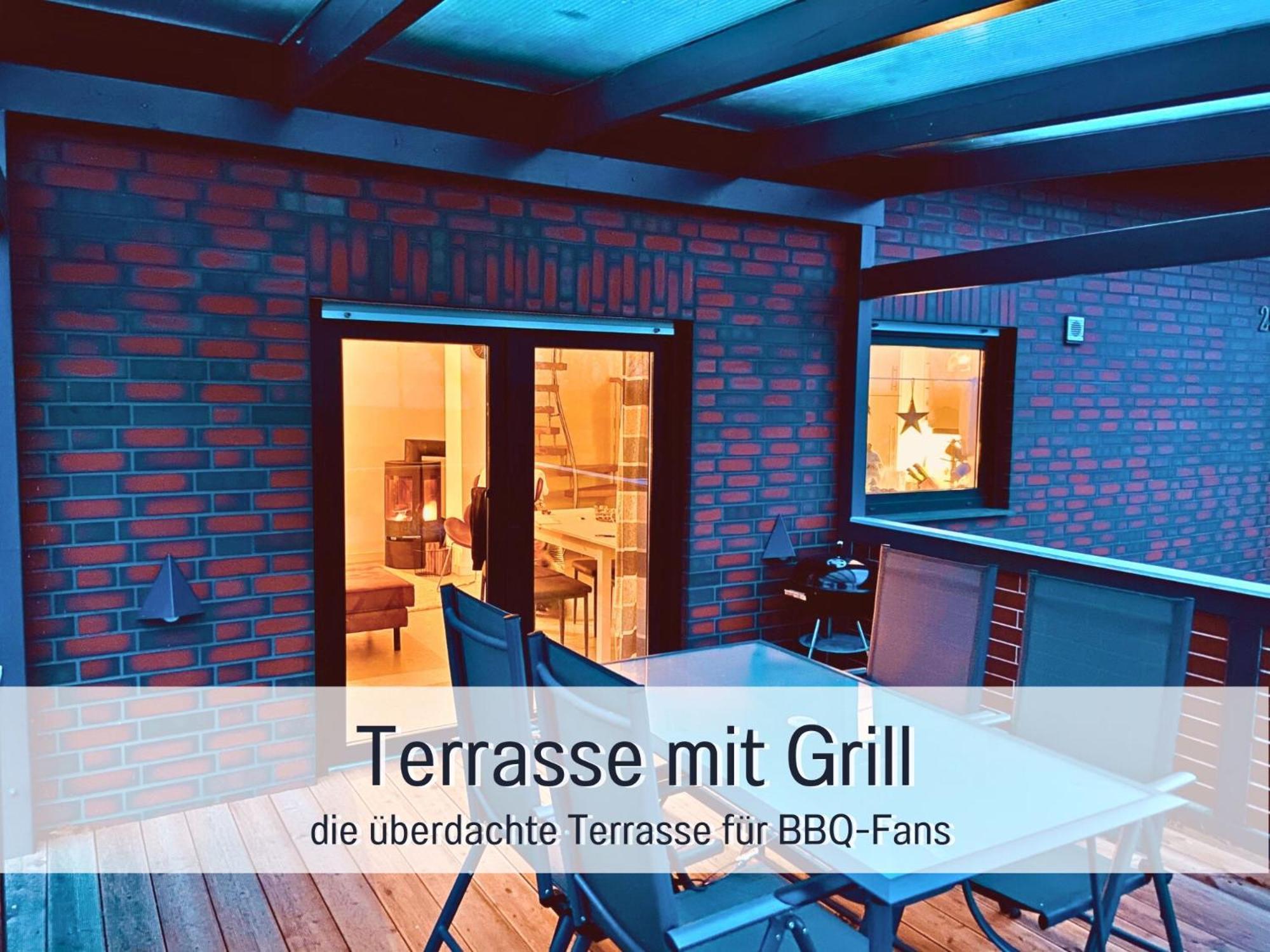 Strandhaus Mathea - Ruhige Lage Direkt Am Fleesensee - Parkplatz, Kamin, Sauna - Familienfreundlich Unter Gohren Exterior photo